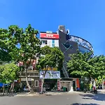 OYO 526 Khách Sạn Hoàng Đạt