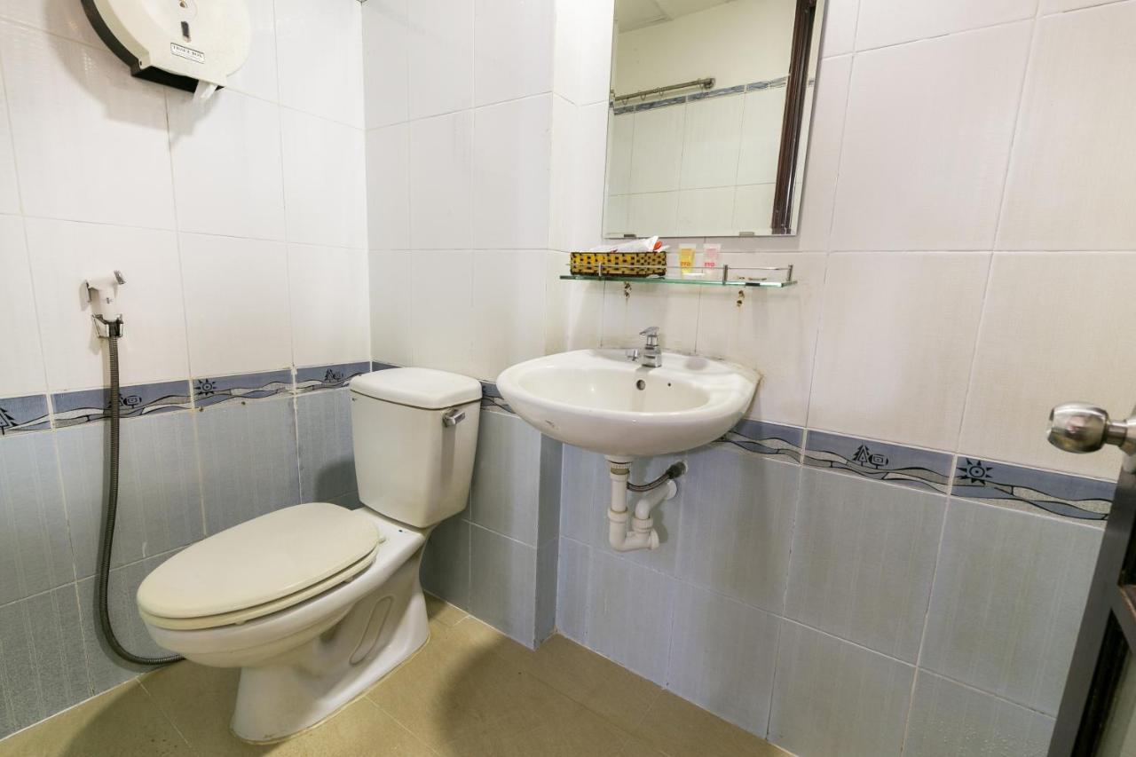 Oyo 526 Hoàng đạt 2* TP. Hồ Chí Minh